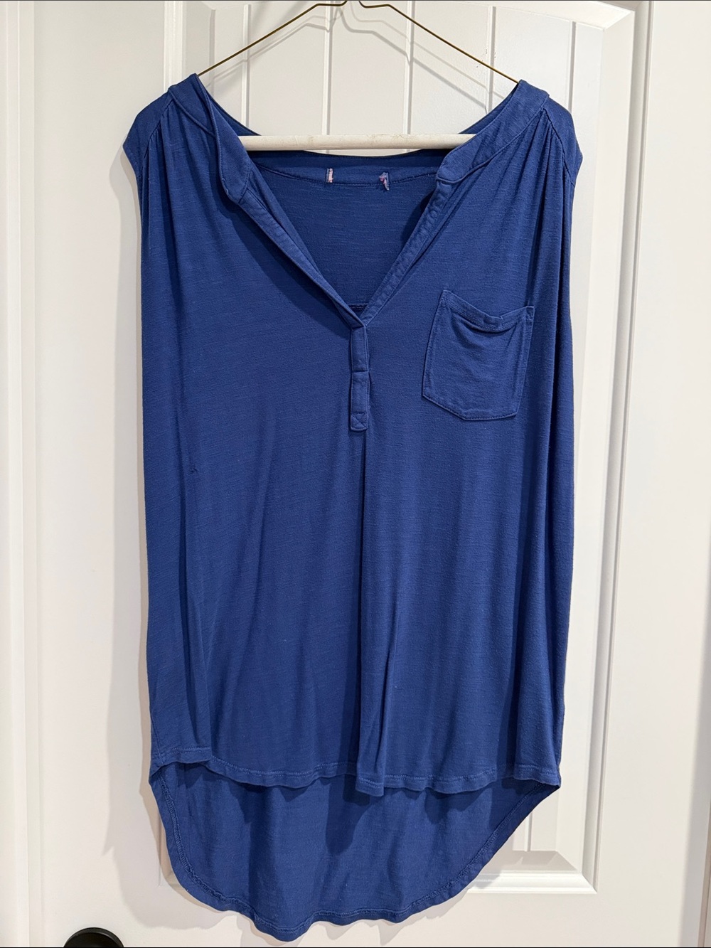 Casual Blue V-Neck Pocket Tank Top